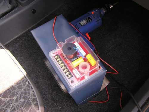 07_Crossover.jpg - 20051 Bytes